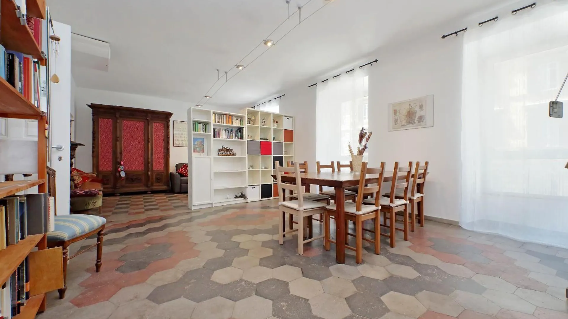 Cavour Apartment Rome